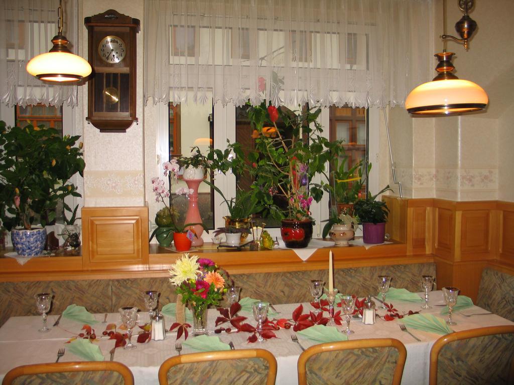 Hotel & Gasthof Garkueche Leutenberg Bagian luar foto