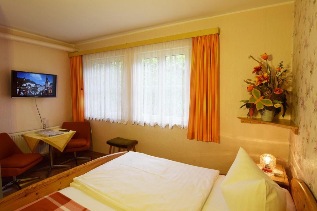 Hotel & Gasthof Garkueche Leutenberg Ruang foto